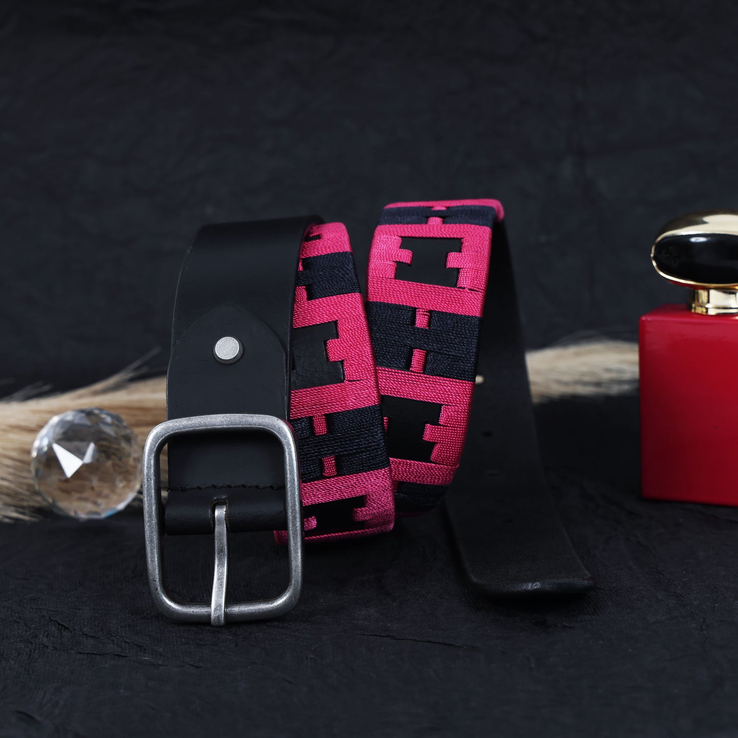 New Premium Leather Woven Fabric Belt with Matching Key Ring. LB-862