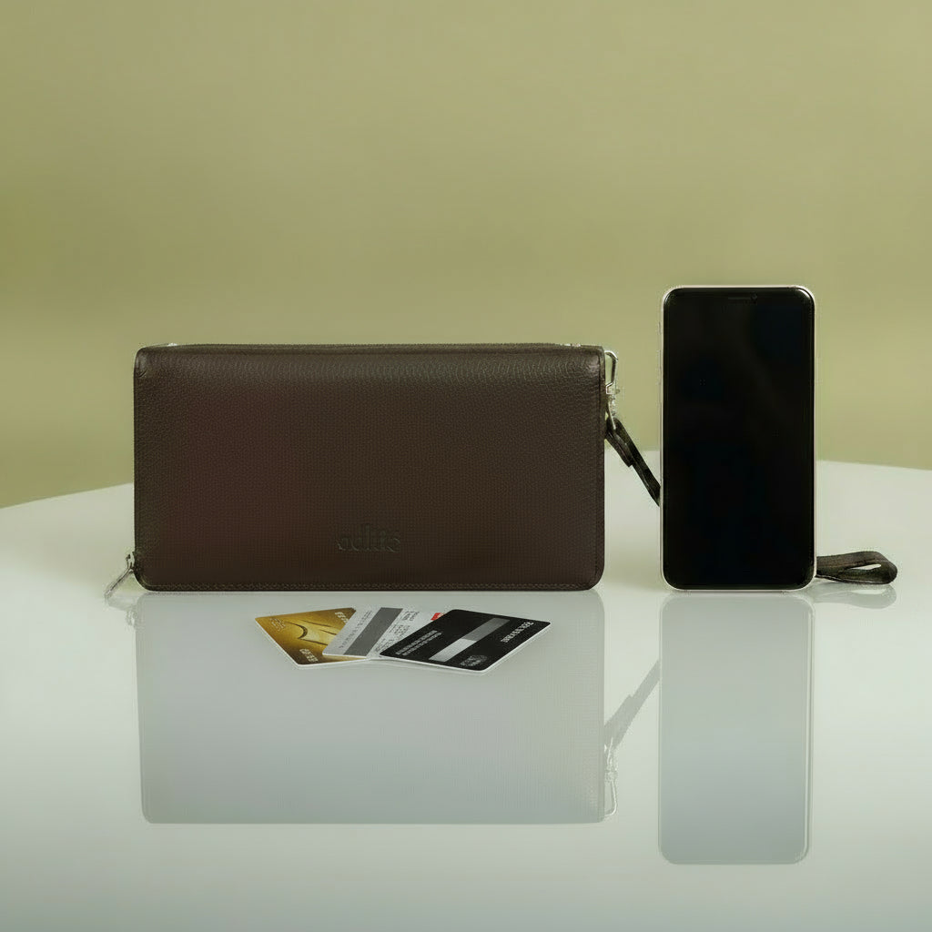 "Shop Stylish Ladies' Black Clutches: Timeless Elegance and Versatility" ART:-LA-1601