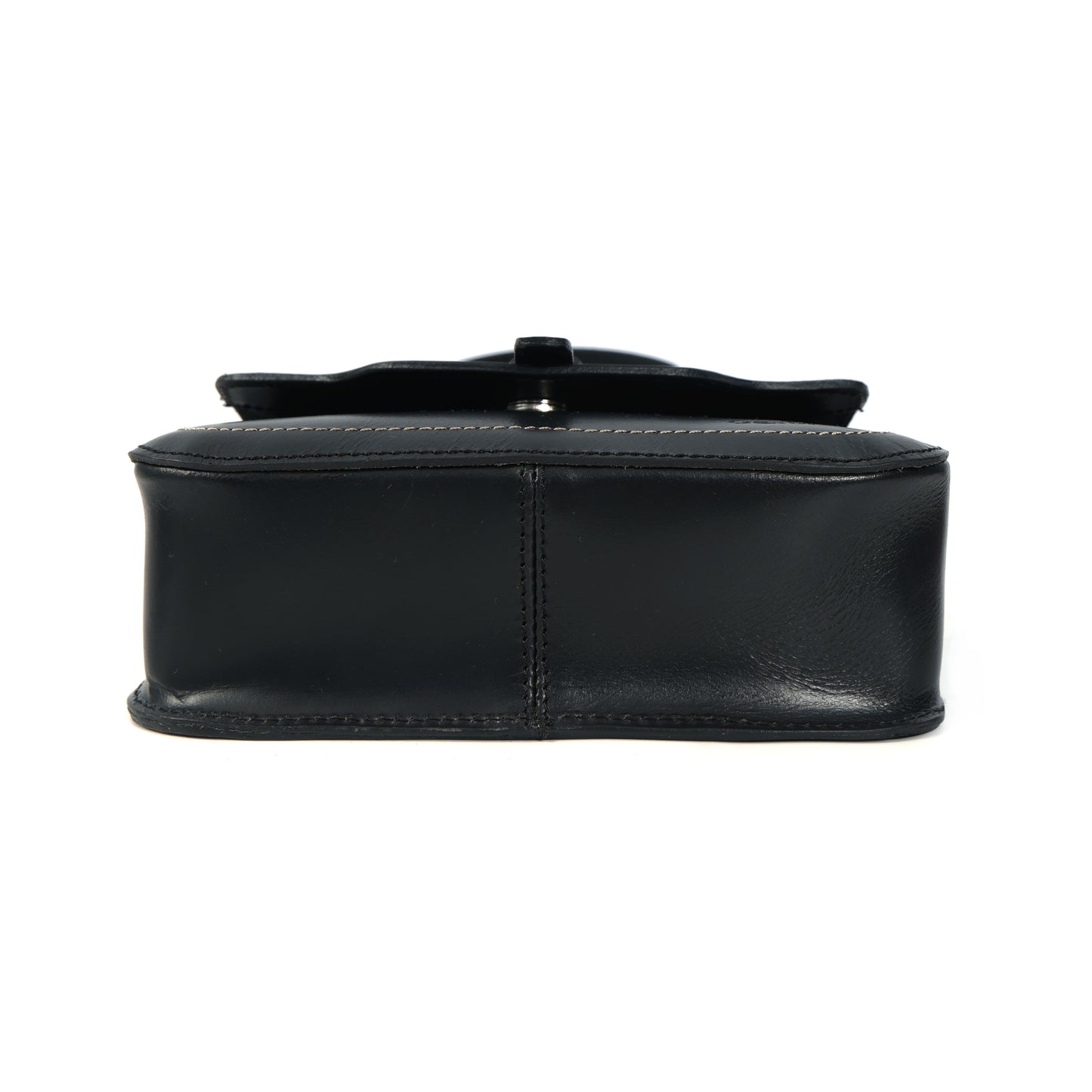 Elevate Your Style with our Leather Sling Bag  The Perfect Fashion Accessory. Art: BG-1459
