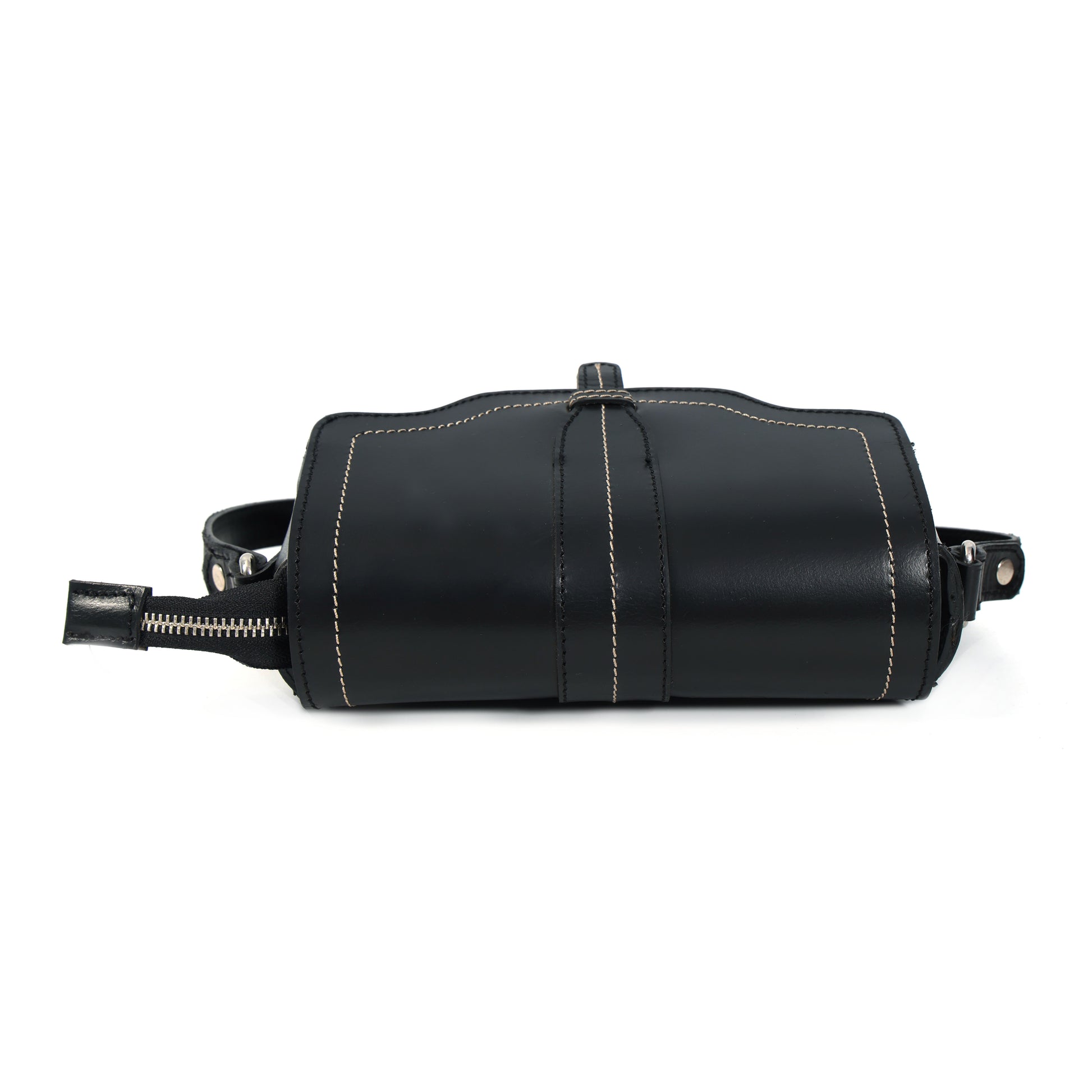 Elevate Your Style with our Leather Sling Bag  The Perfect Fashion Accessory. Art: BG-1459