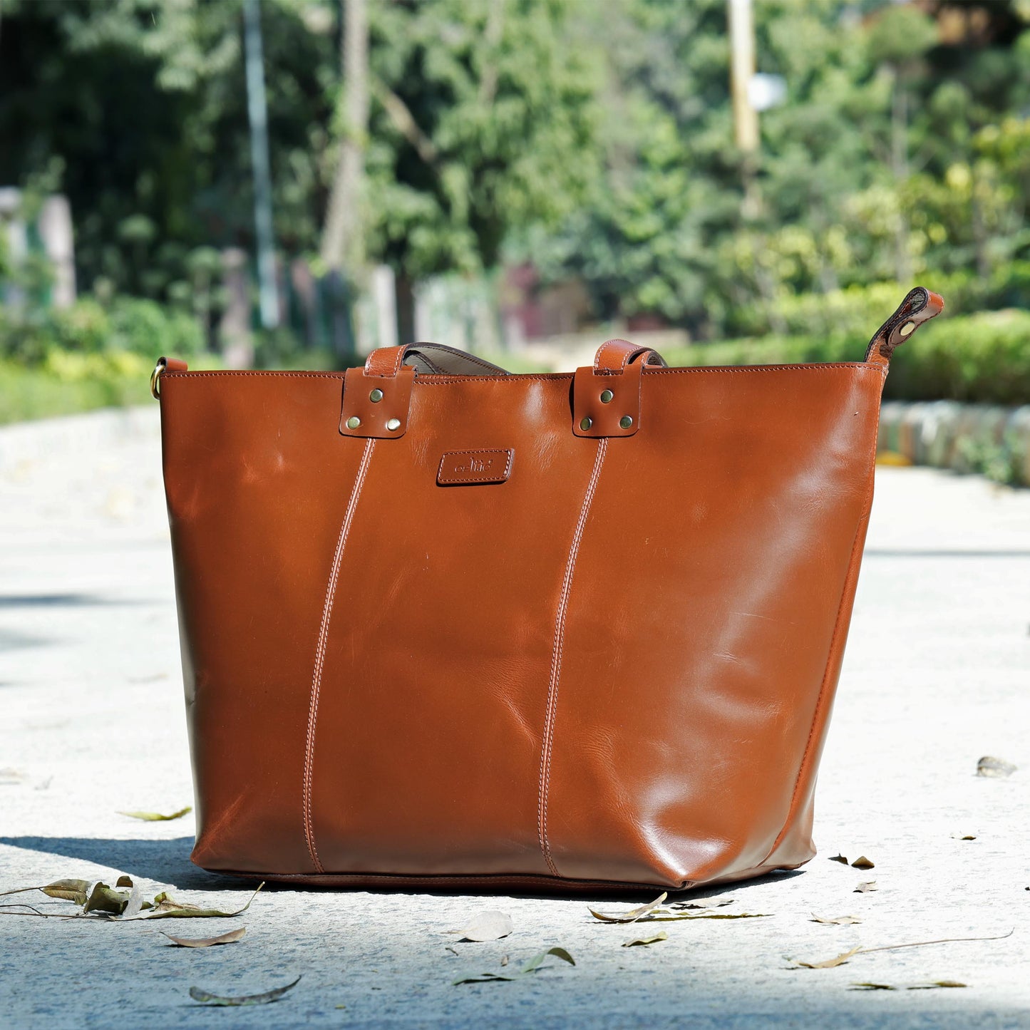 Premium Leather Tote Bag  Stylish, Spacious & Durable. BG-1613