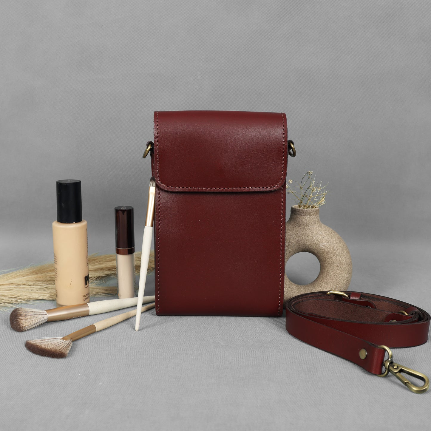 Brown Leather Mobile Pouch with Detachable Sling Stylish & Functional Crossbody Case.LA-1428