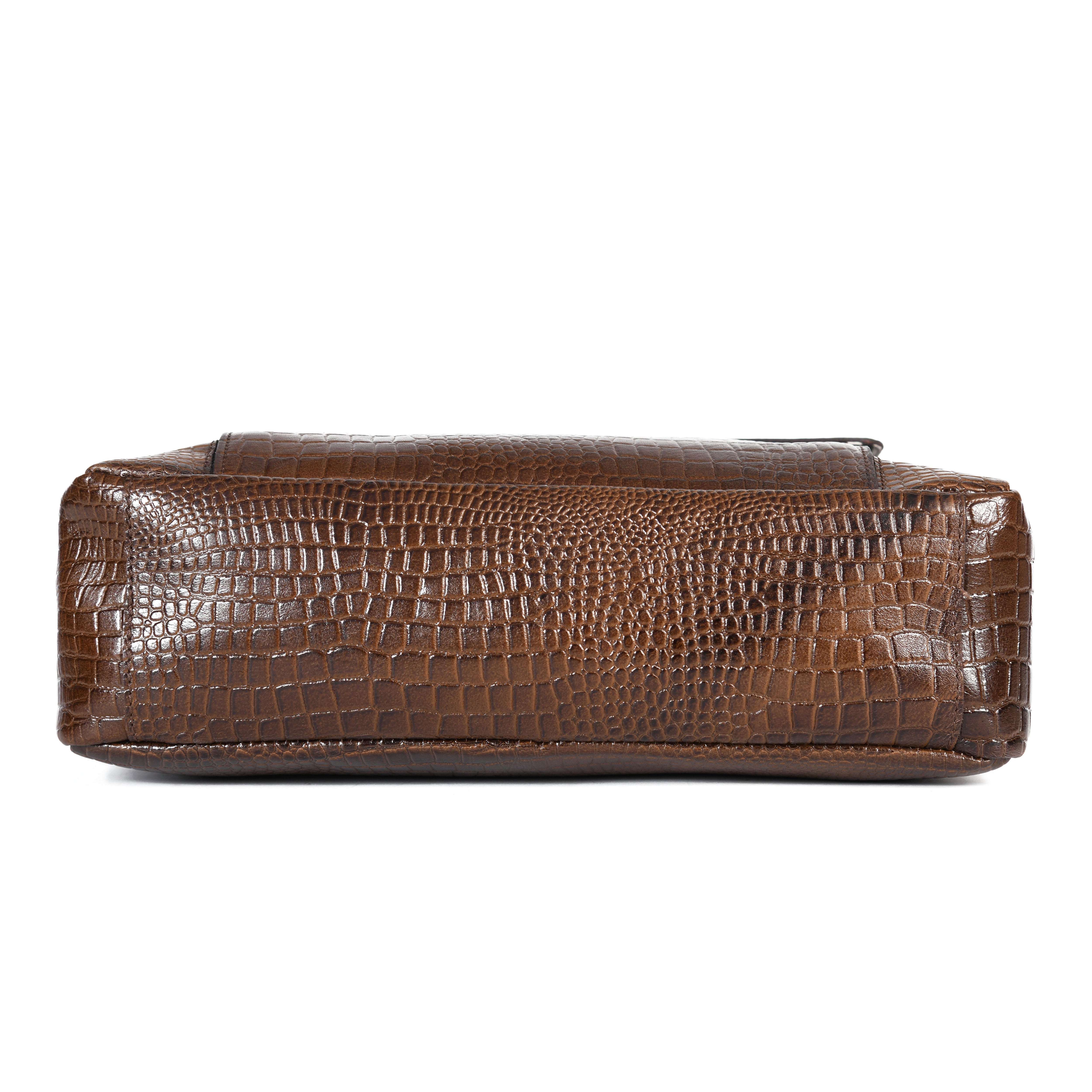 Extra Spacious Stylish Leather Shoulder Bags Perfect for Every Occasion, ART:-BG-1607