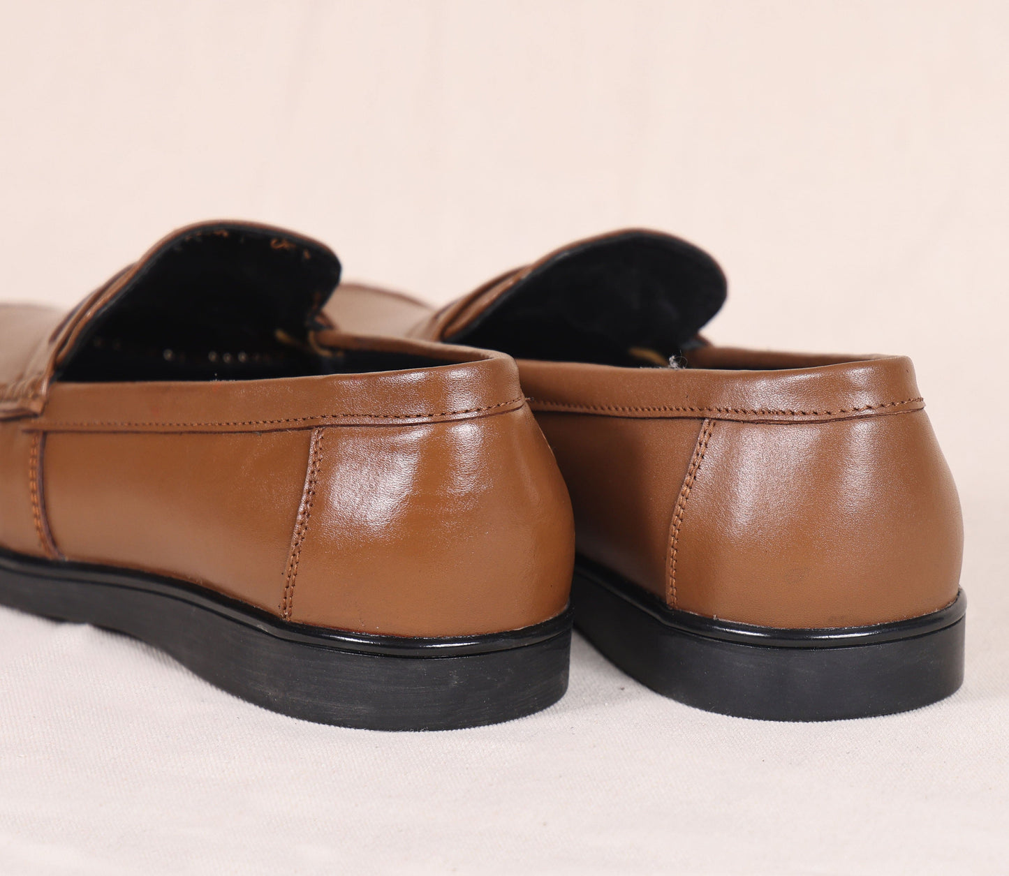 Men’s Tan Leather Loafers | Casual Comfort & Versatile Style