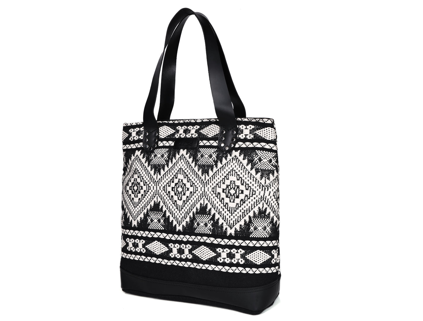 Chic Simplicity: Your Essential Tote Bag for Everyday Style. Art: BG-1751