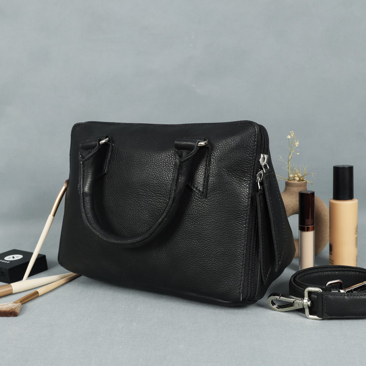 Black Premium Soft 100% Pure Leather Handheld Bag  Elegant & Durable Everyday Purse. BG-1629