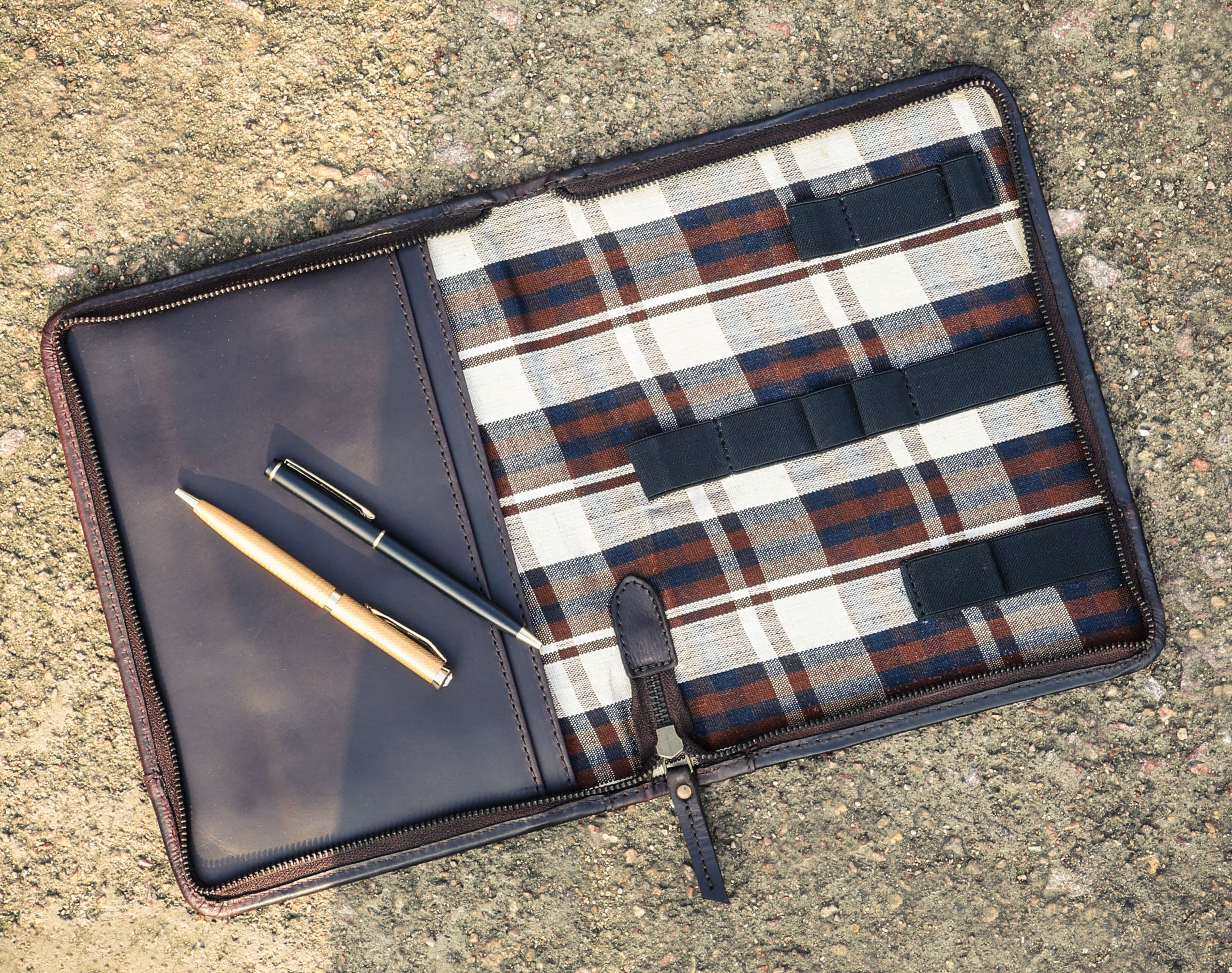 Premium Leather Organizer Folder with Zipper