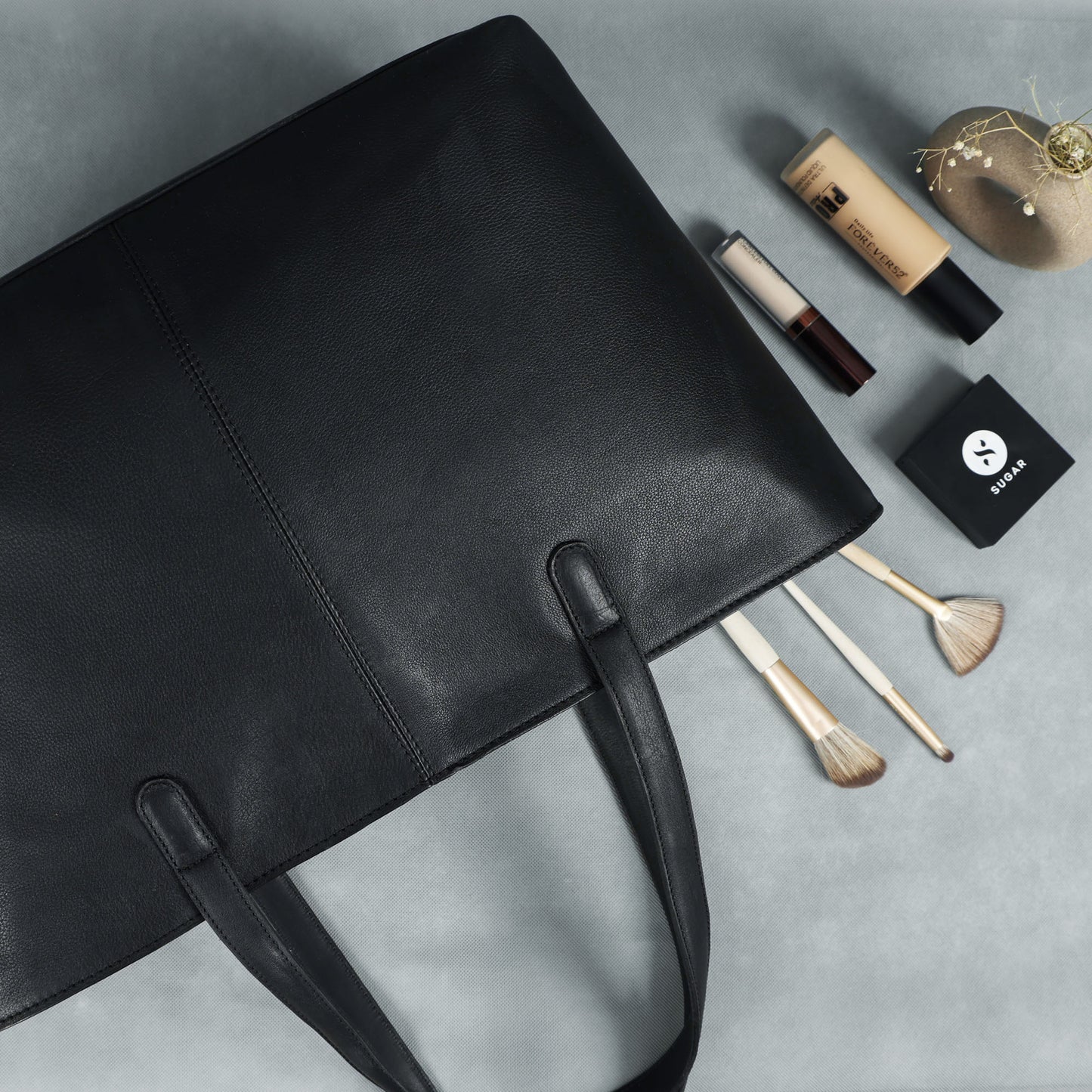 Black Premium Soft Leather Handheld Bag Elegant, Lightweight & Durable Purse for Women. BG-1628