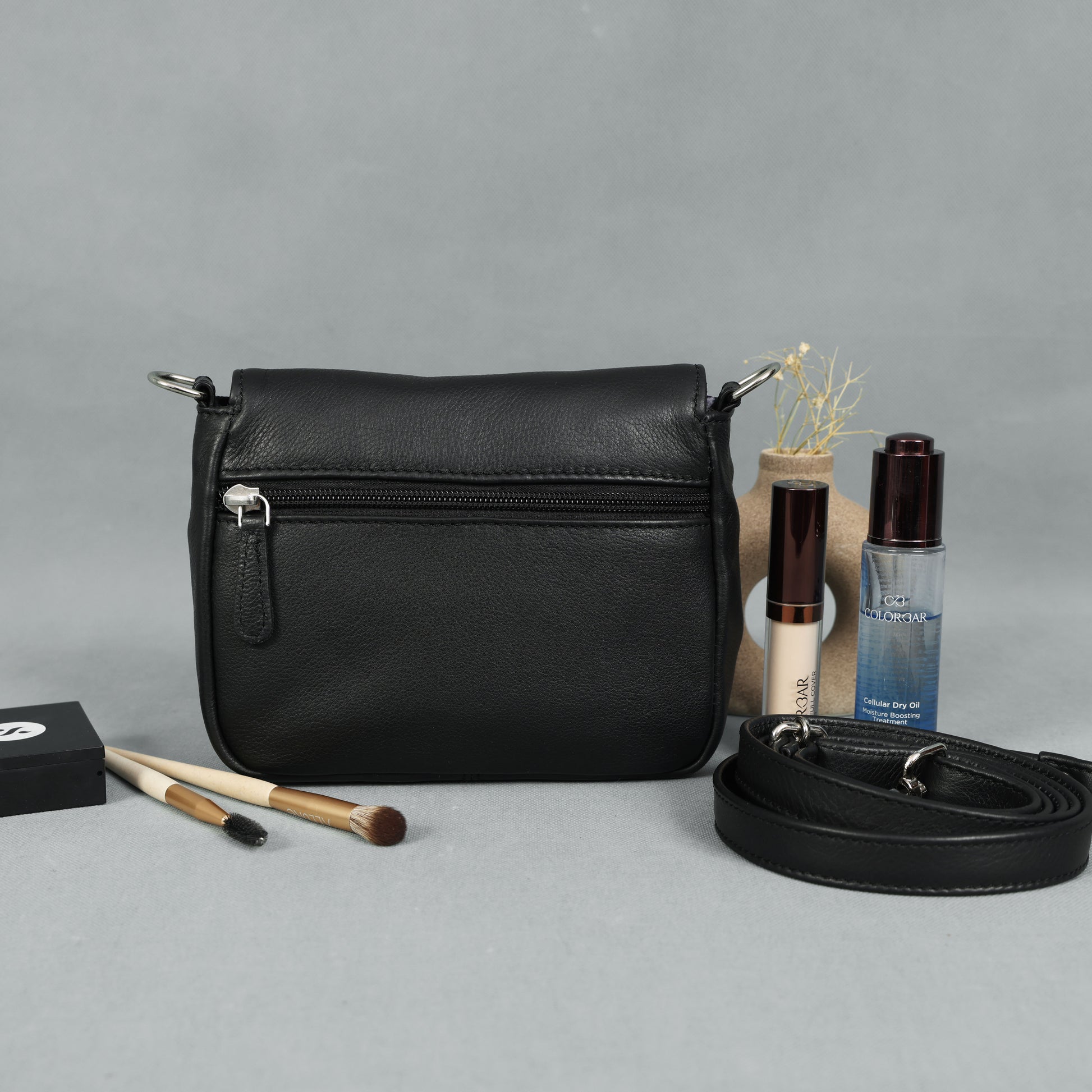 Black Leather Sling Bag with Detachable Strap Versatile Crossbody Bag.BG-1637