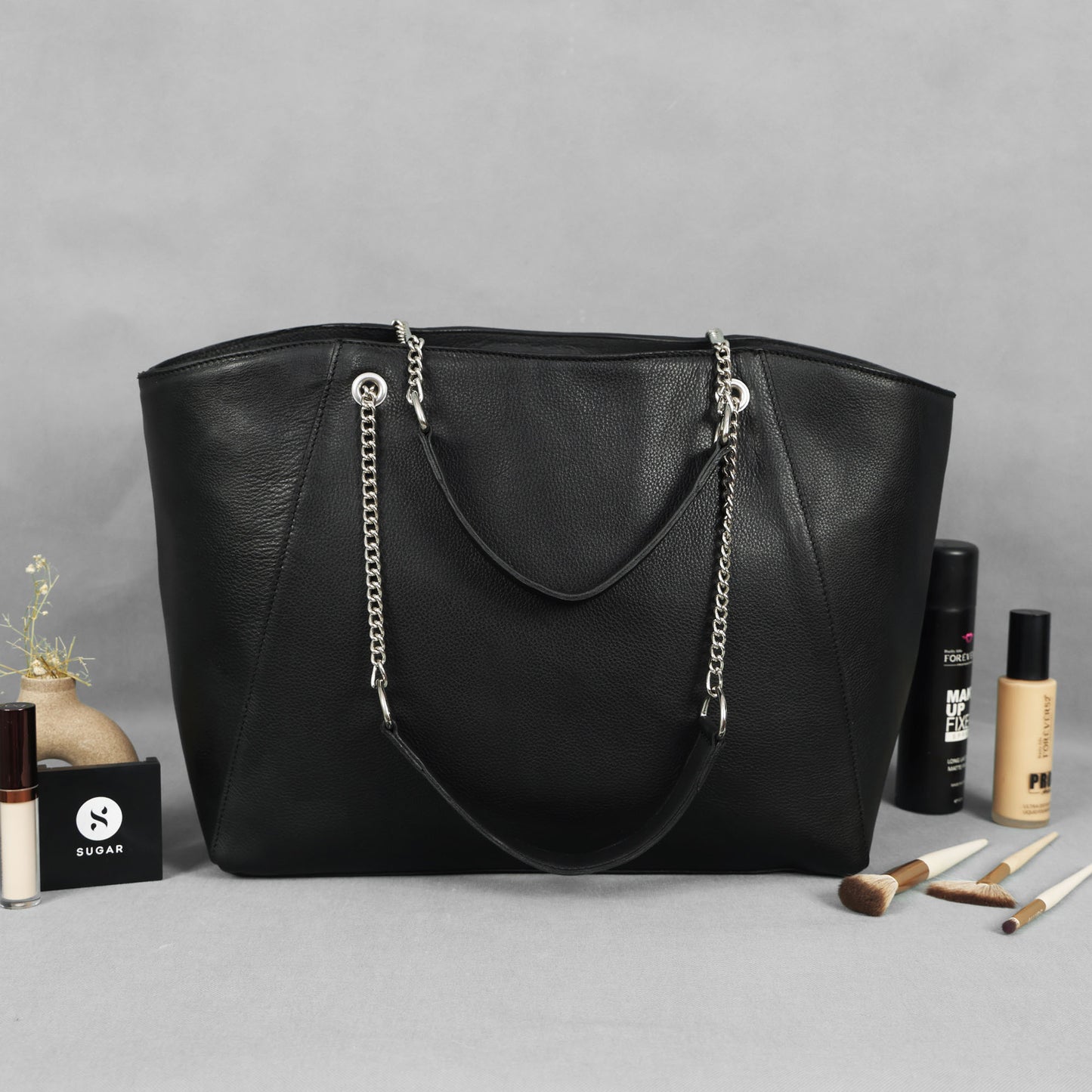 Genuine Leather Handbag – Stylish, Durable & Elegant Purse for Women. BG-1627
