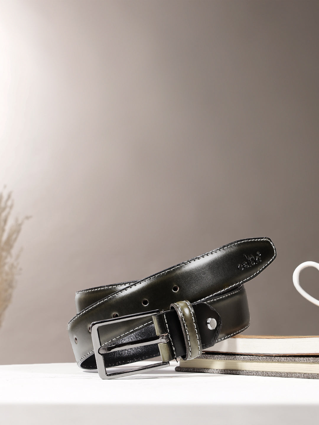 Unisex Classic Black Leather Formal Belt With Silver Buckle For Office Daily Wear