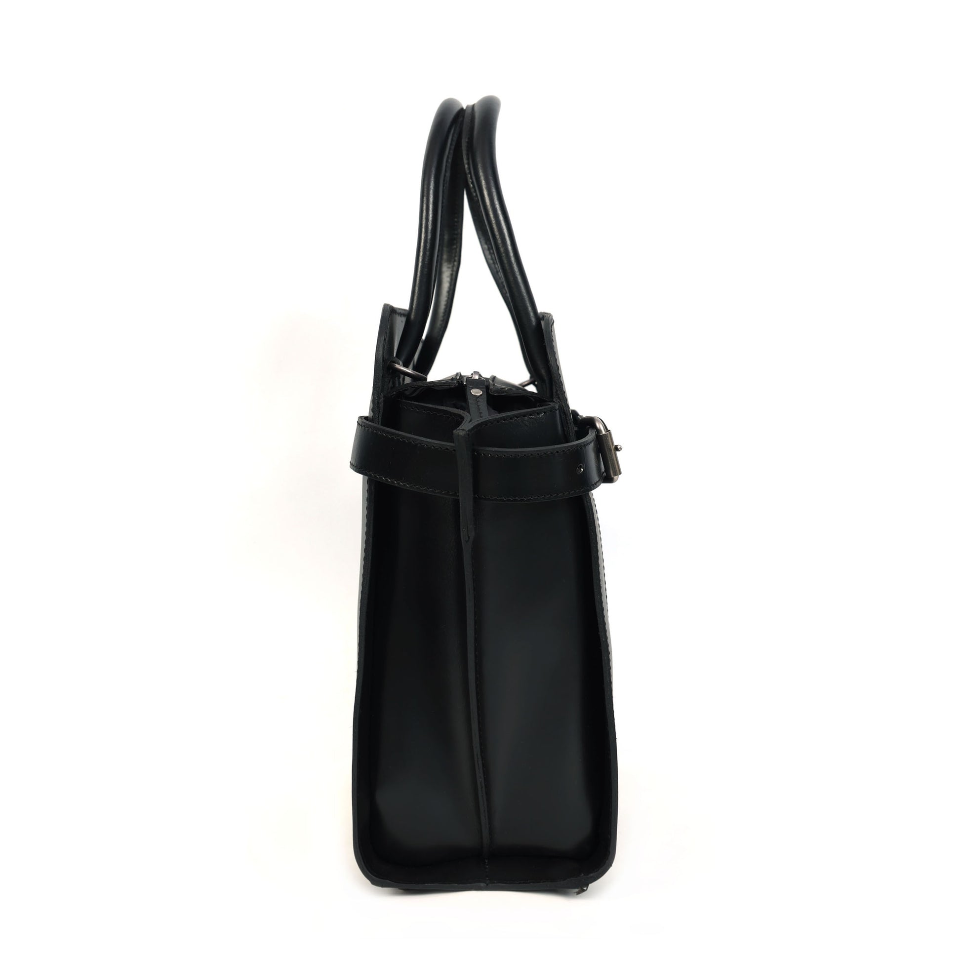 brown or black color pure leather Shoulder bag for girls and women with glorious design | Party wear.  Art: BG-1555