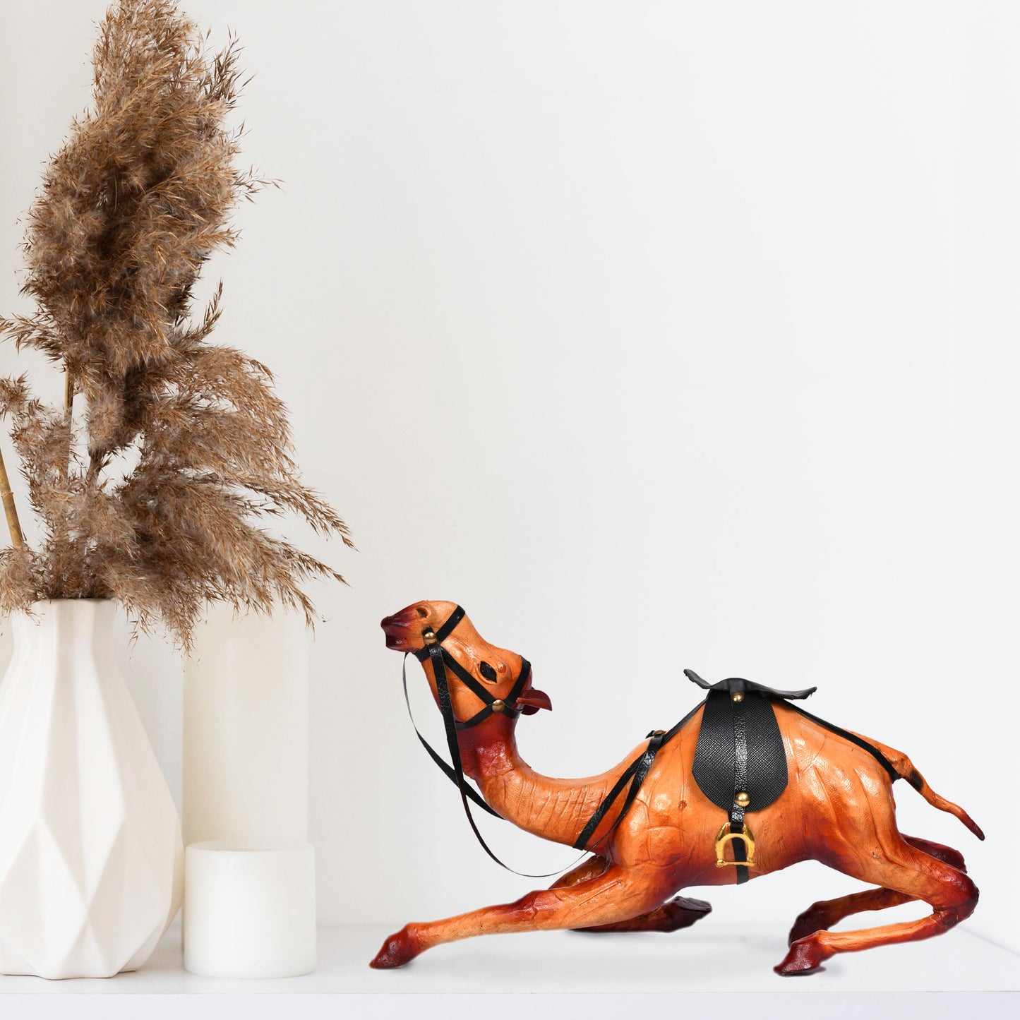 Handicraft Sitting Camel Leather Showpiece Unique Artisan Decor, ART:-LA-04