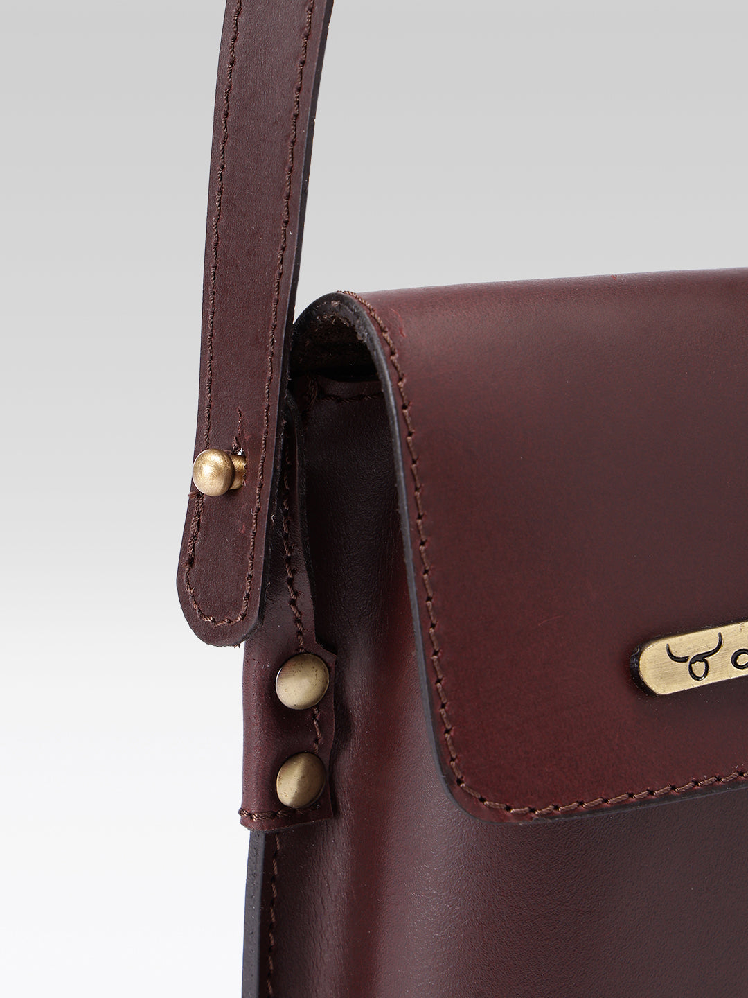 Genuine Leather Mobile Pouch with Fixed Sling Hands-Free, Stylish & Durable.