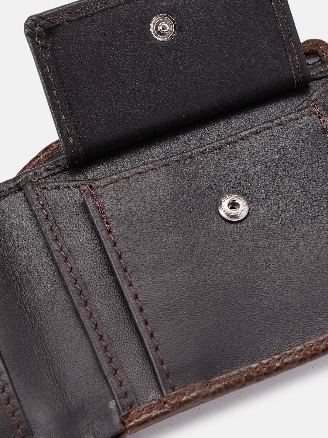 Premium Genuine Leather Crocodile Embossed Bi-Fold Wallet for Men | Multiple Card Slots