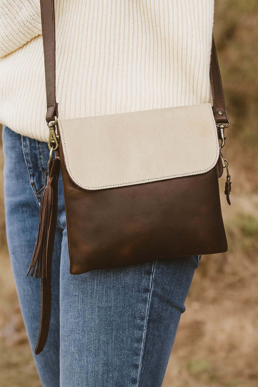 Celtic White And Tabaco Color Sling Bag, Art: BG-1131