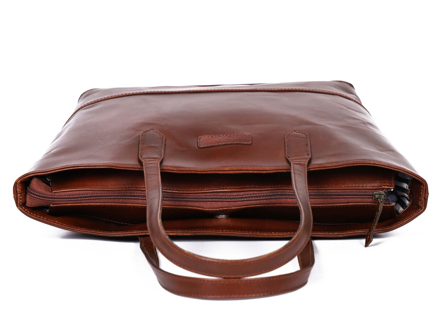 Luxurious Leather Tote Bags for Effortless Style and Everyday Sophistication. Art: BG-1596