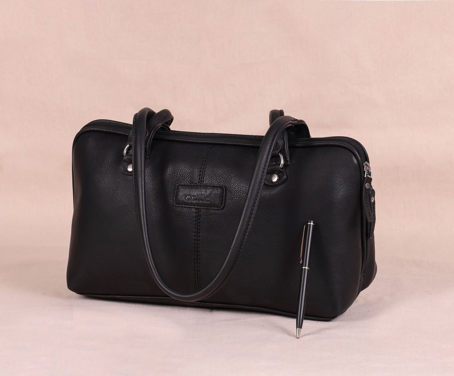 Luxury Women's Leather Purses: Timeless Elegance for Every Occasion ART:- BG-1598