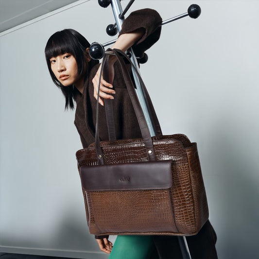 Extra Spacious Stylish Leather Shoulder Bags  Perfect for Every Occasion, ART:-BG-1607