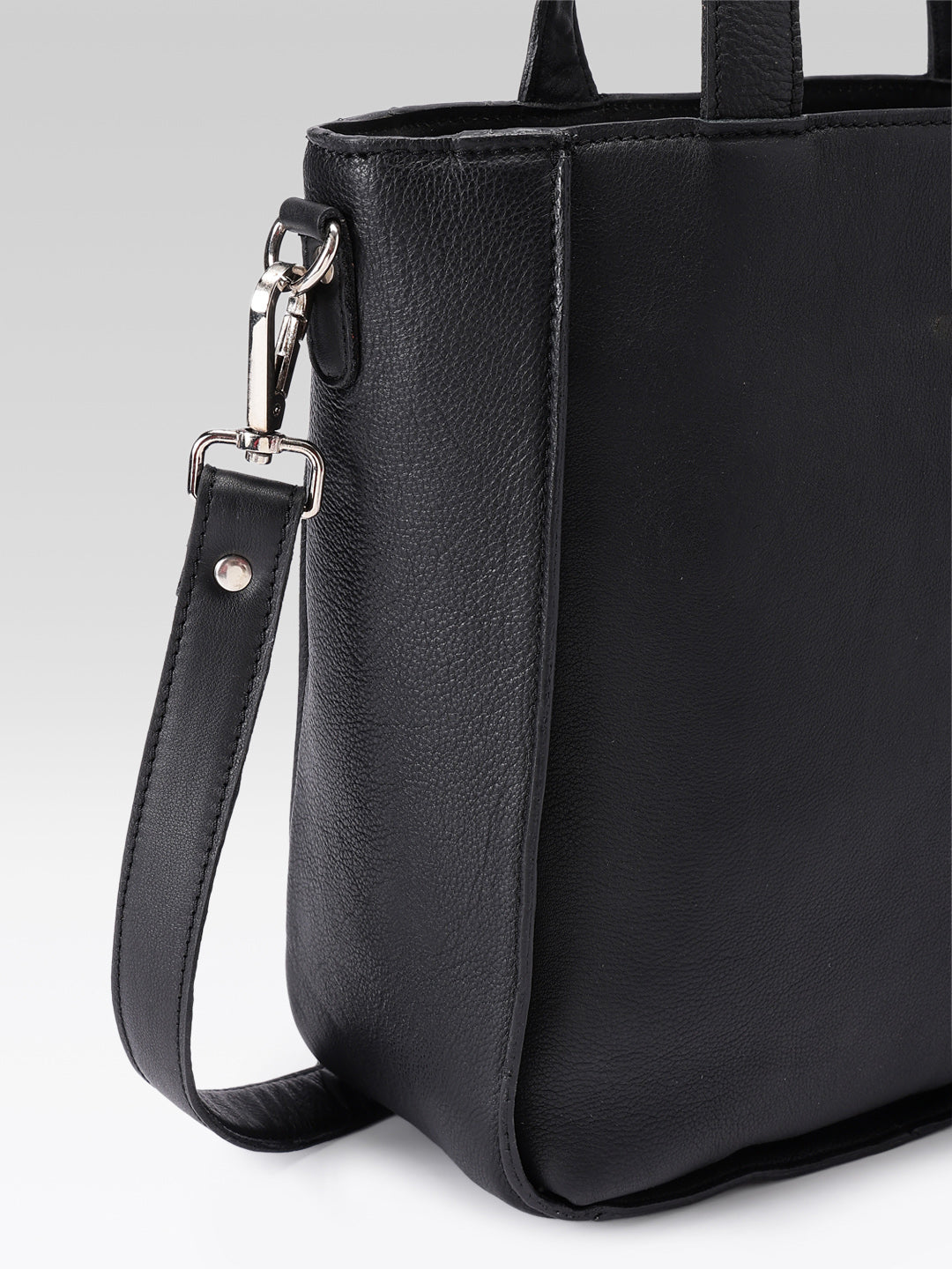 Premium Export Leather Tote Bag with Zip Closure & Detachable Shoulder Strap