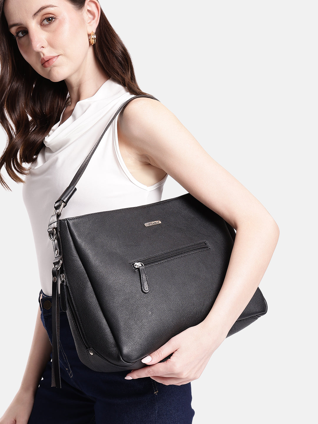 Premium Genuine Leather Black Shoulde tote Bag with Minimal Silhouette and Zip Closure