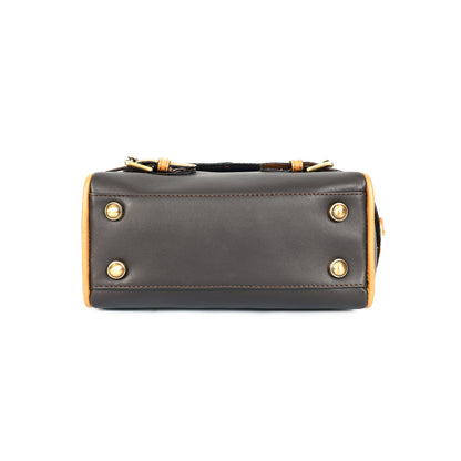 Elegant  Leather Handbag for Women | Trendy Satchel with Detachable Strap | Perfect for Work & Casual Outings ART-BG-1674