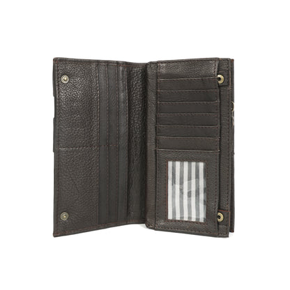 Timeless Elegance: Black Leather Clutch for Effortless Style. Art: BG-1603