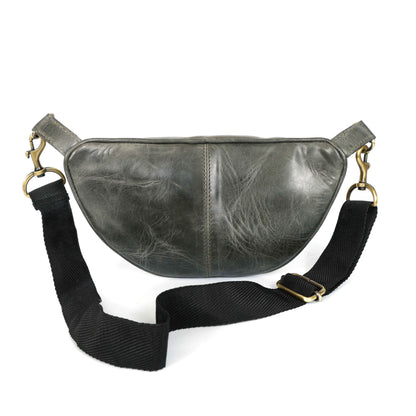 Celtic Leather Belt Pouch The Perfect Accessory for Easy Storage and Convenience. Art: BG-1281