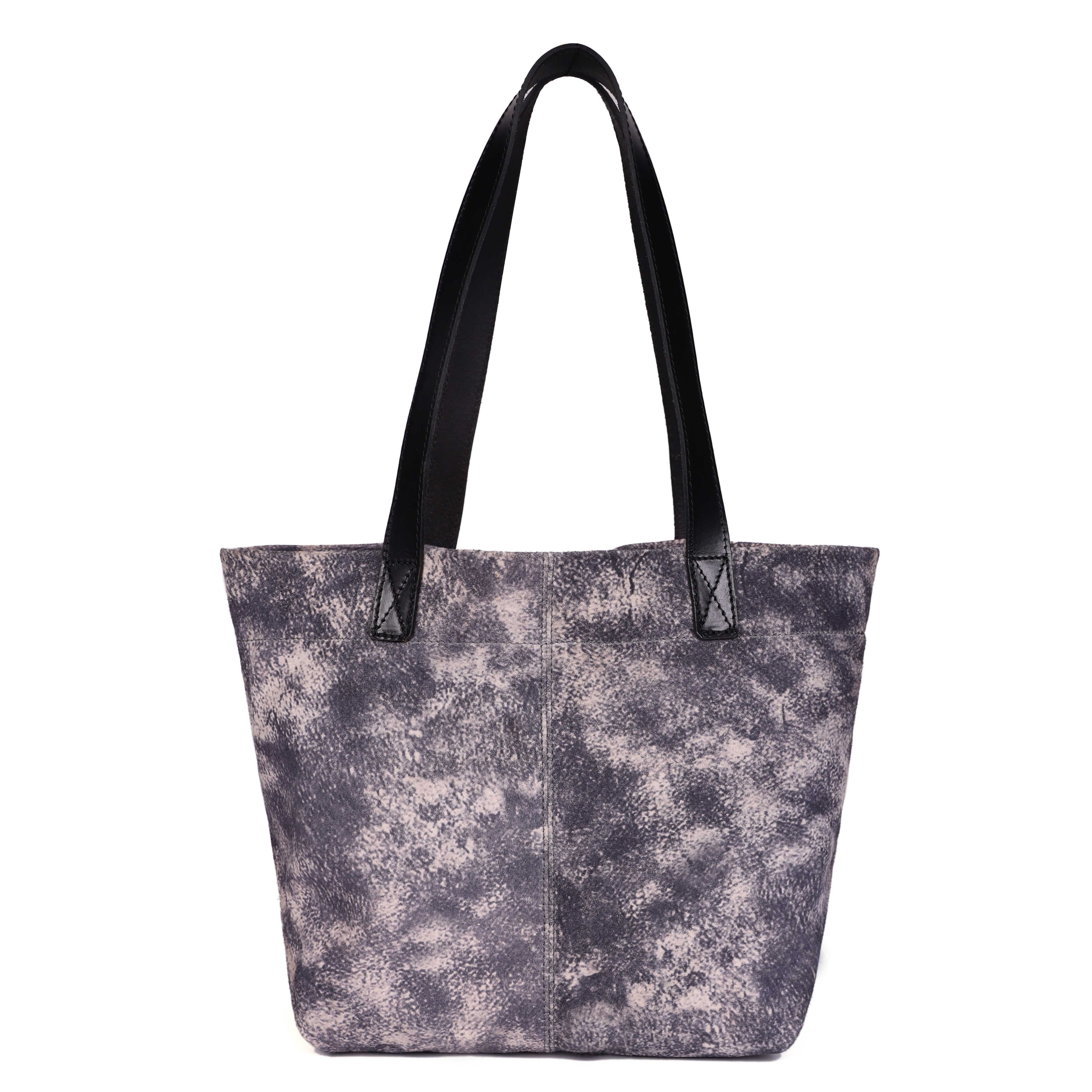 Premium Textured Leather Tote Bag with Contemporary Finish