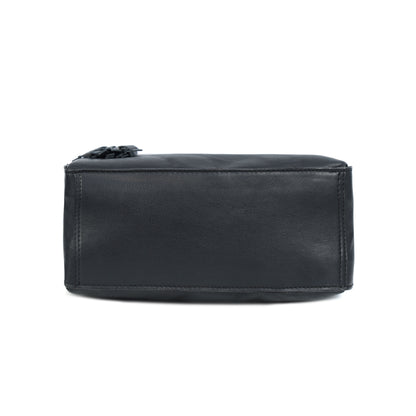 Black Handheld Leather Sling Bag with Detachable Strap – Stylish & Versatile.BG-1624