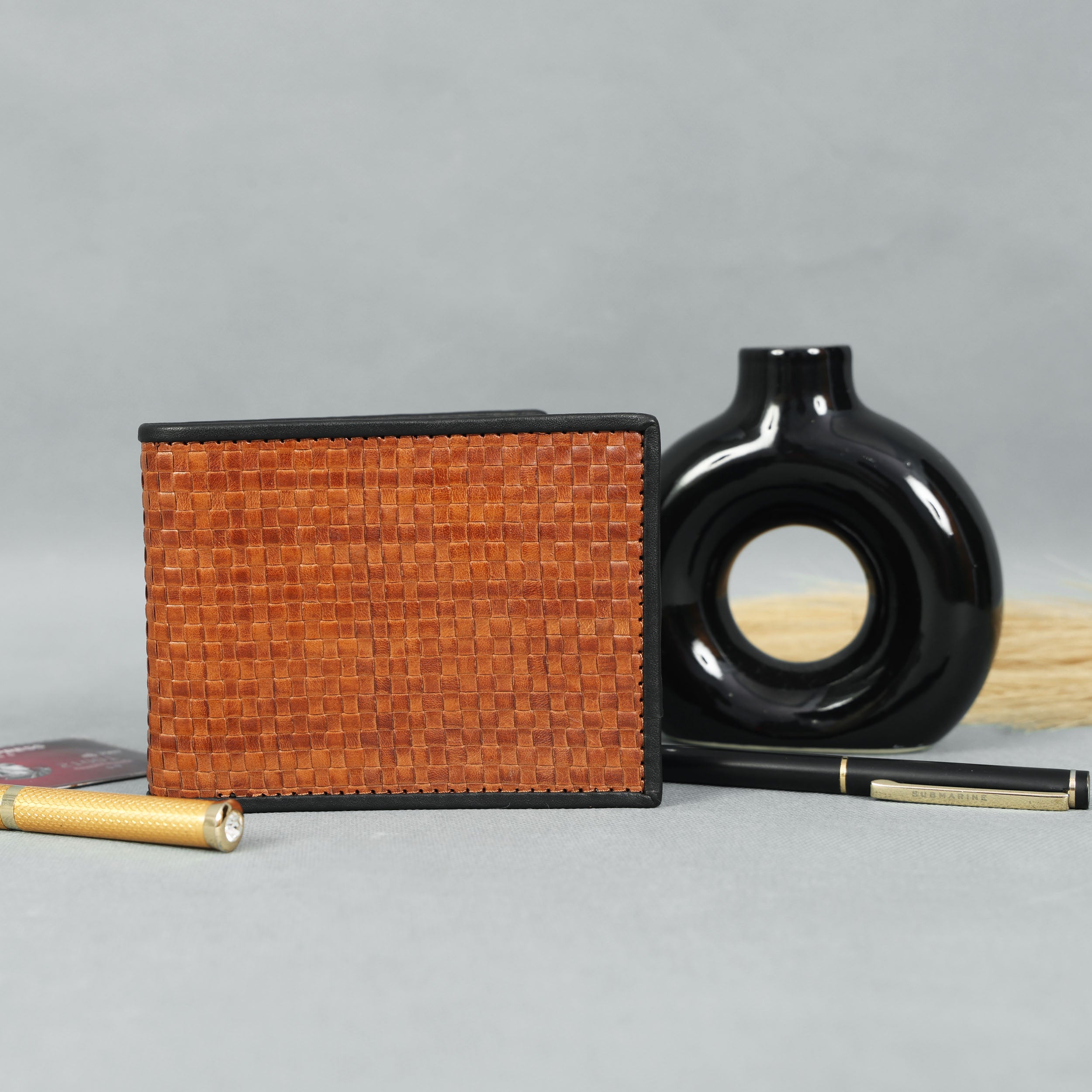 Celtic Genuine Leather Bi-Fold Wallet with Coin Pocket Black