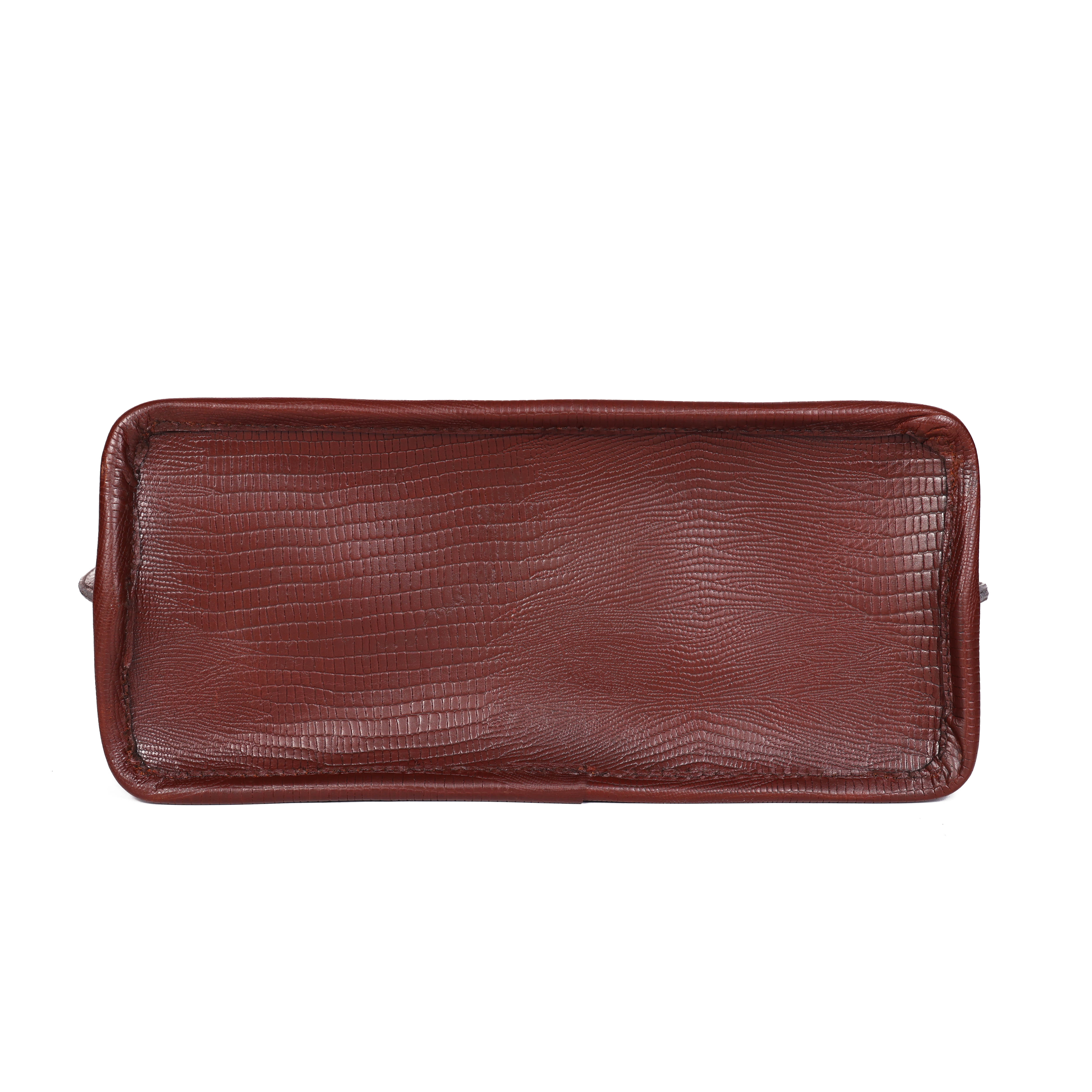 Fashionable Leather Handbag  Chic & Attractive Design for Every Occasion,Art:-BG-1404 L