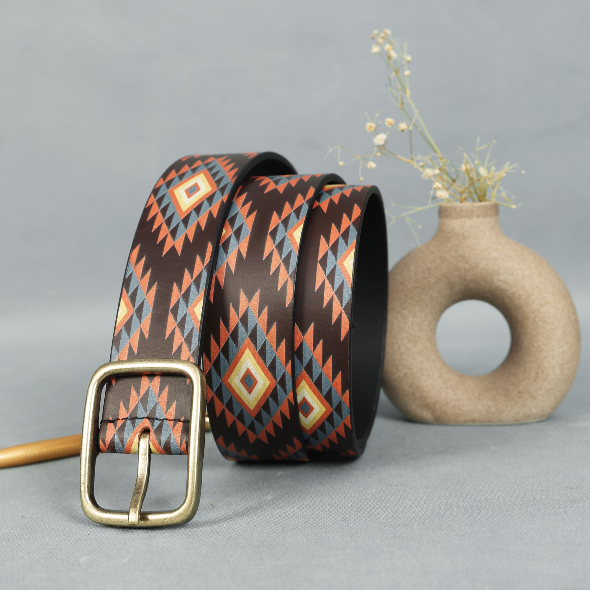 Stylish Printing Belt with Golden Buckle  Premium Fashion Accessory for Men & Women.LB-896