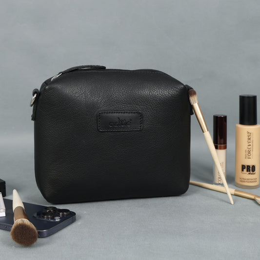Black Leather Sling Bag with Detachable Strap – Stylish & Versatile Crossbody.BG-1625