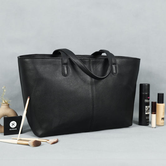 Black Premium Soft Leather Handheld Bag  Elegant, Lightweight & Durable Purse for Women. BG-1628