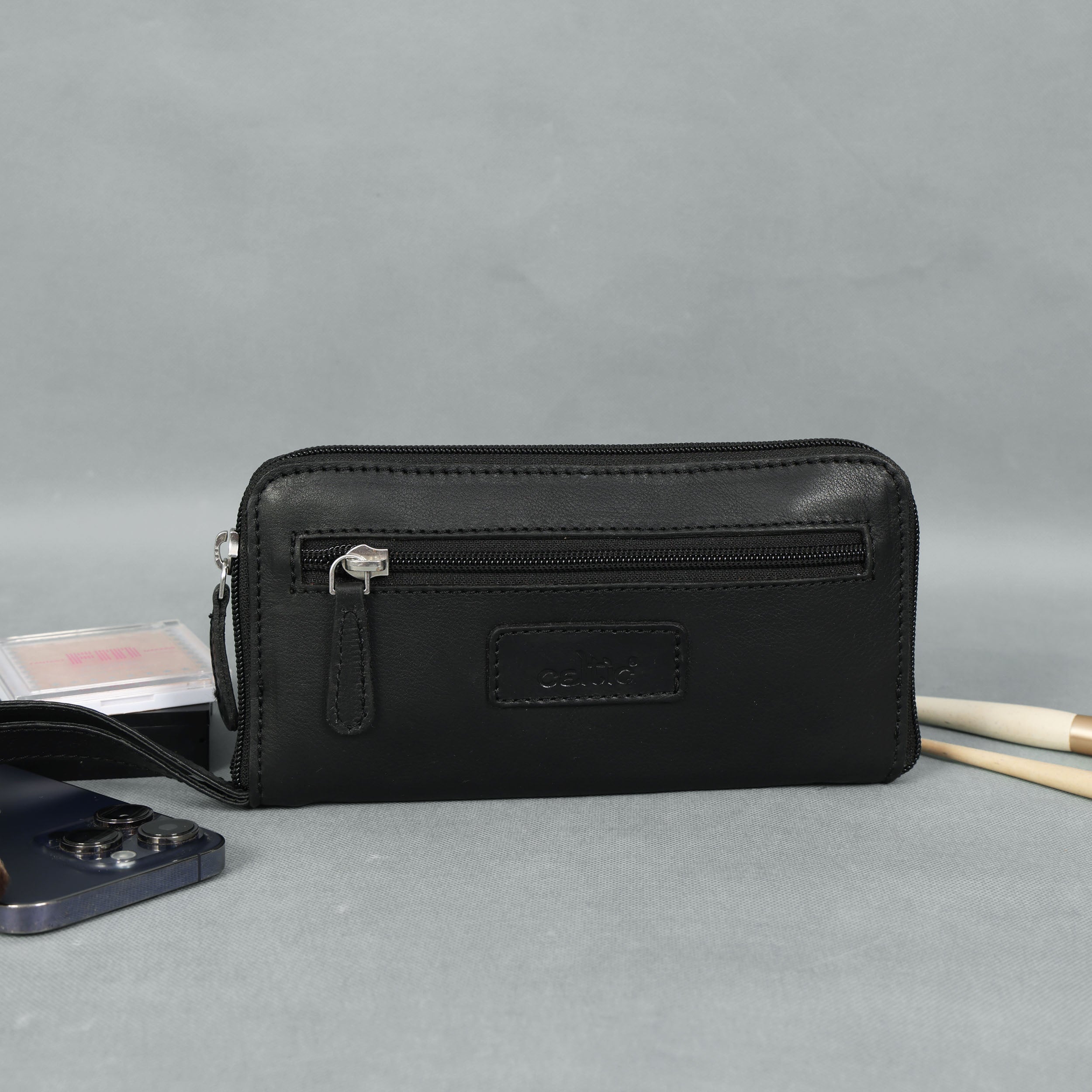 Elegant Black Leather Clutch  Sleek Evening Bag for Women | Premium Quality.LA-1429