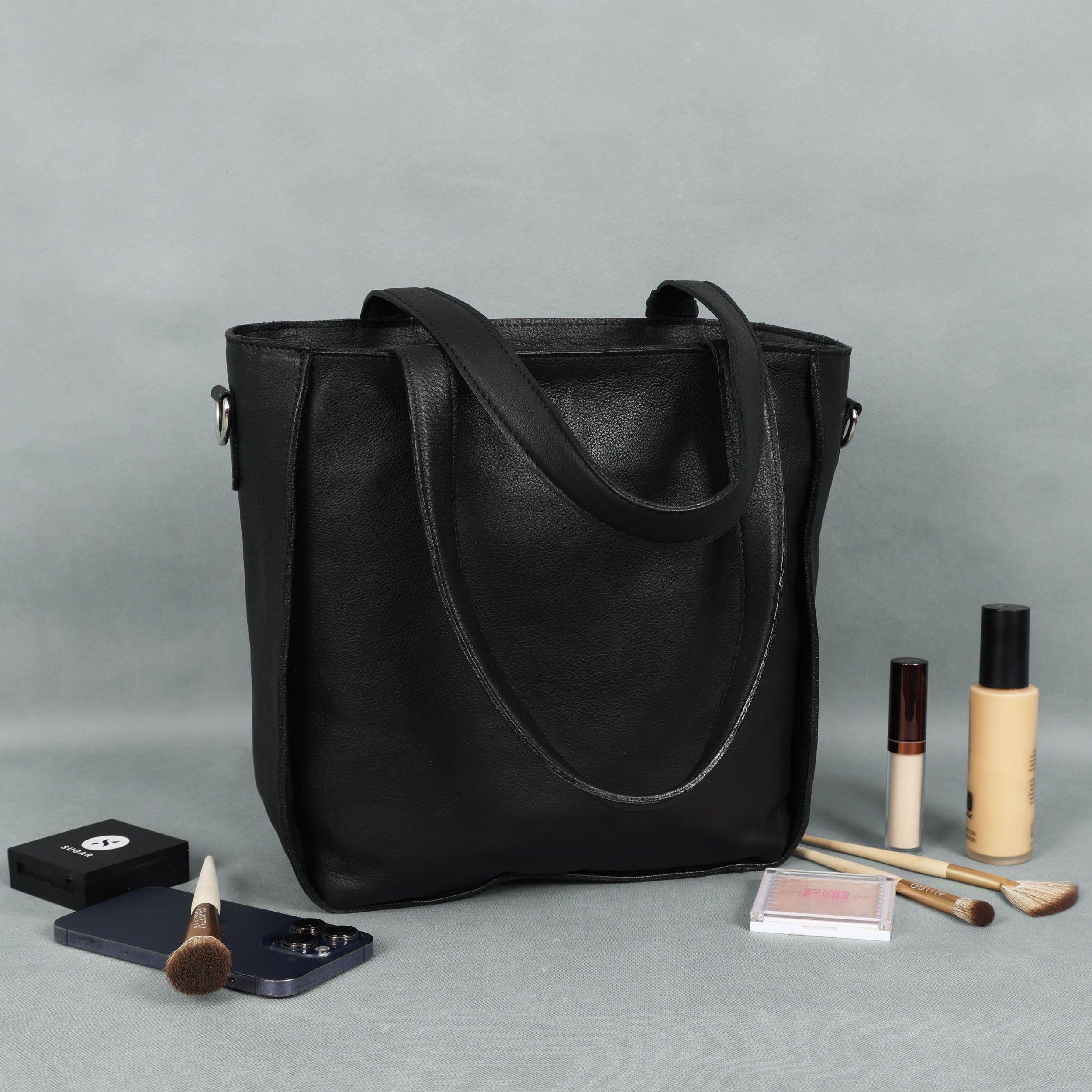 Black Handheld Leather Sling Bag with Detachable Strap  Stylish & Versatile.BG-1624