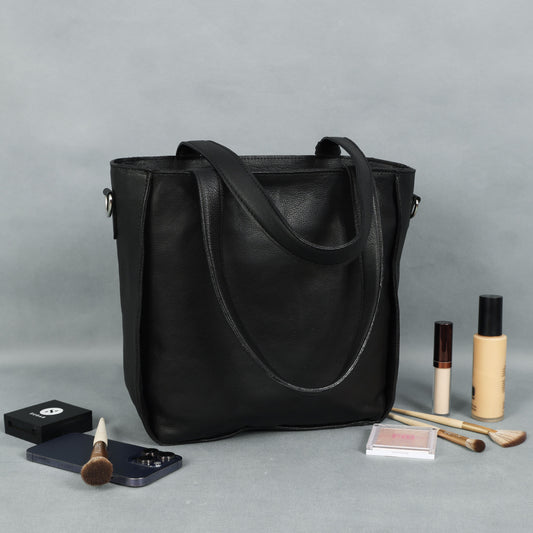 Black Handheld Leather Sling Bag with Detachable Strap – Stylish & Versatile.BG-1624