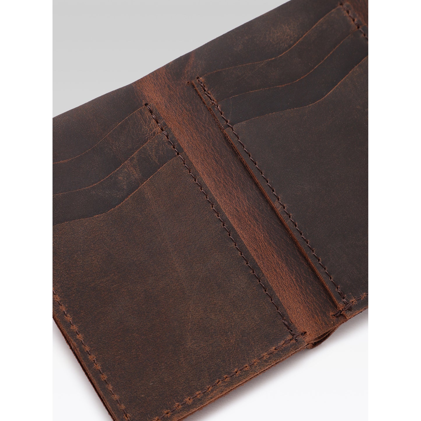 Premium Vintage Leather Trifold Wallet | Stylish Slim Card Holder for Men with Multiple Slots