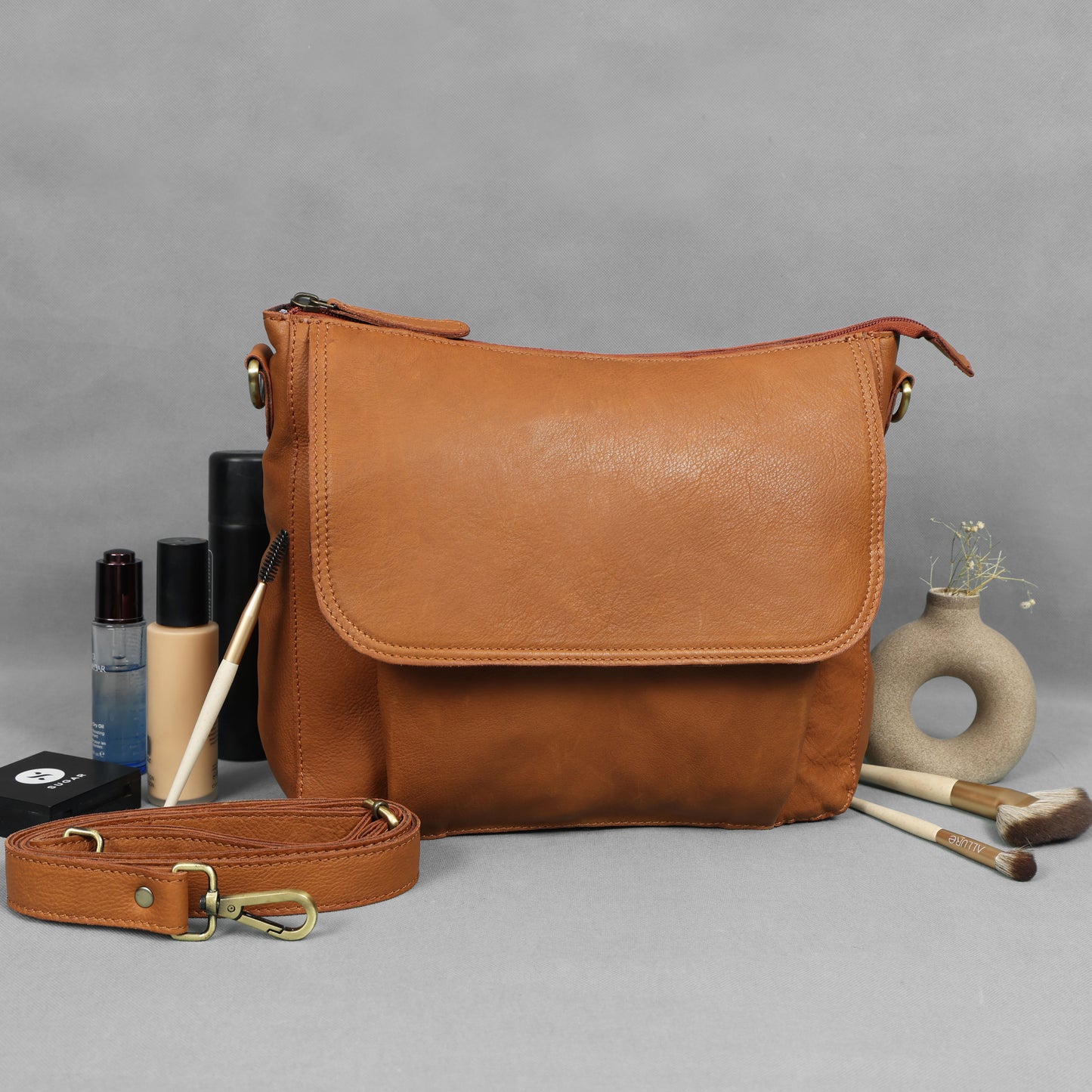 Elevate Your Style with our Brown Leather Sling Bag The Perfect Fashion Accessory. Art: BG-1639 - Default Title