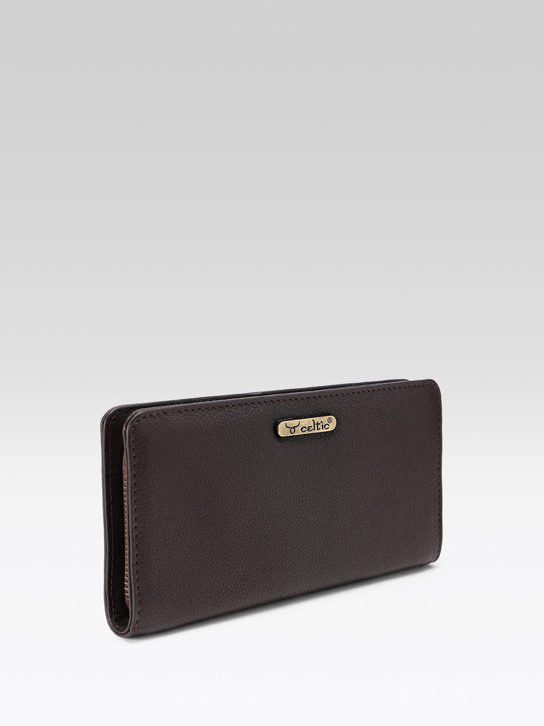 Stylish Ladies' Black Clutch - Timeless Elegance and Versatility
