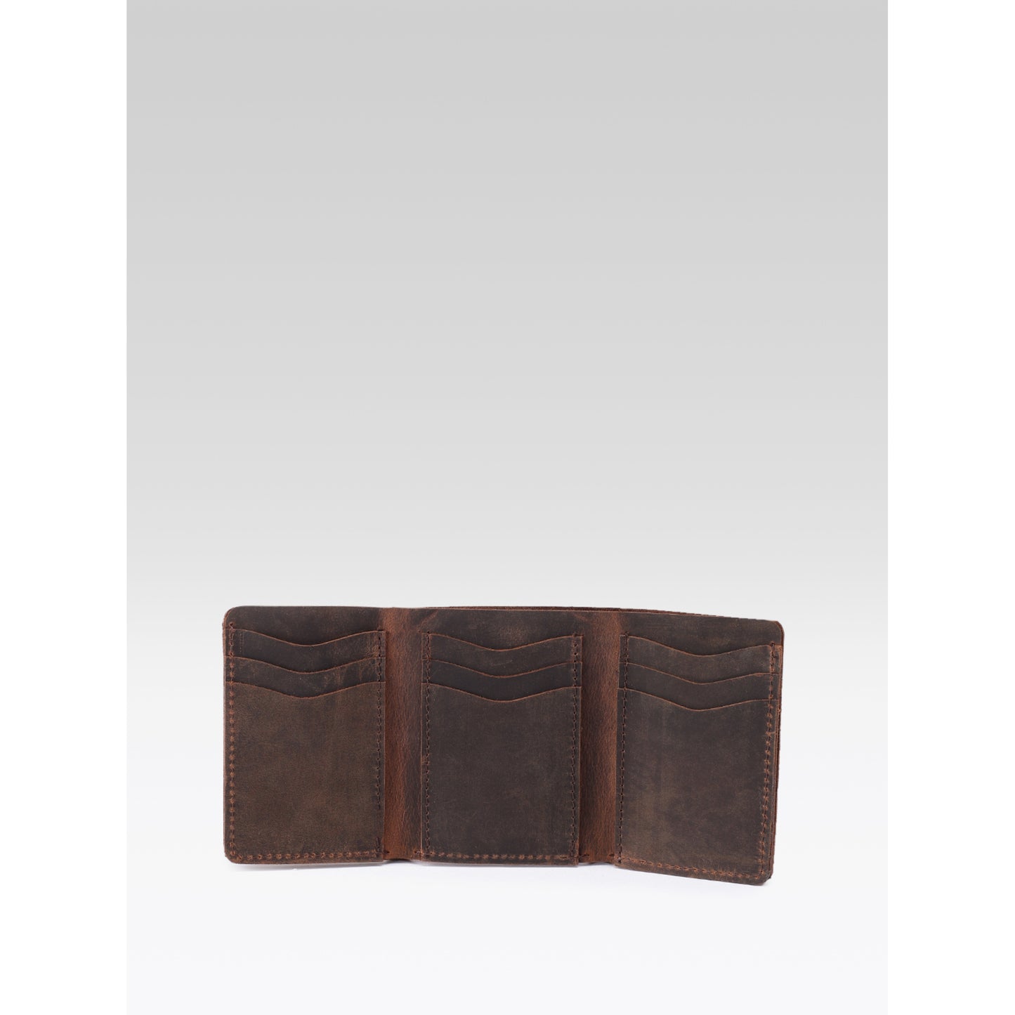 Premium Vintage Leather Trifold Wallet | Stylish Slim Card Holder for Men with Multiple Slots