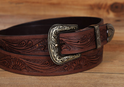 Crafted Mastery: Hand-Carved Leather Belts for Timeless Style Art: LB-813
