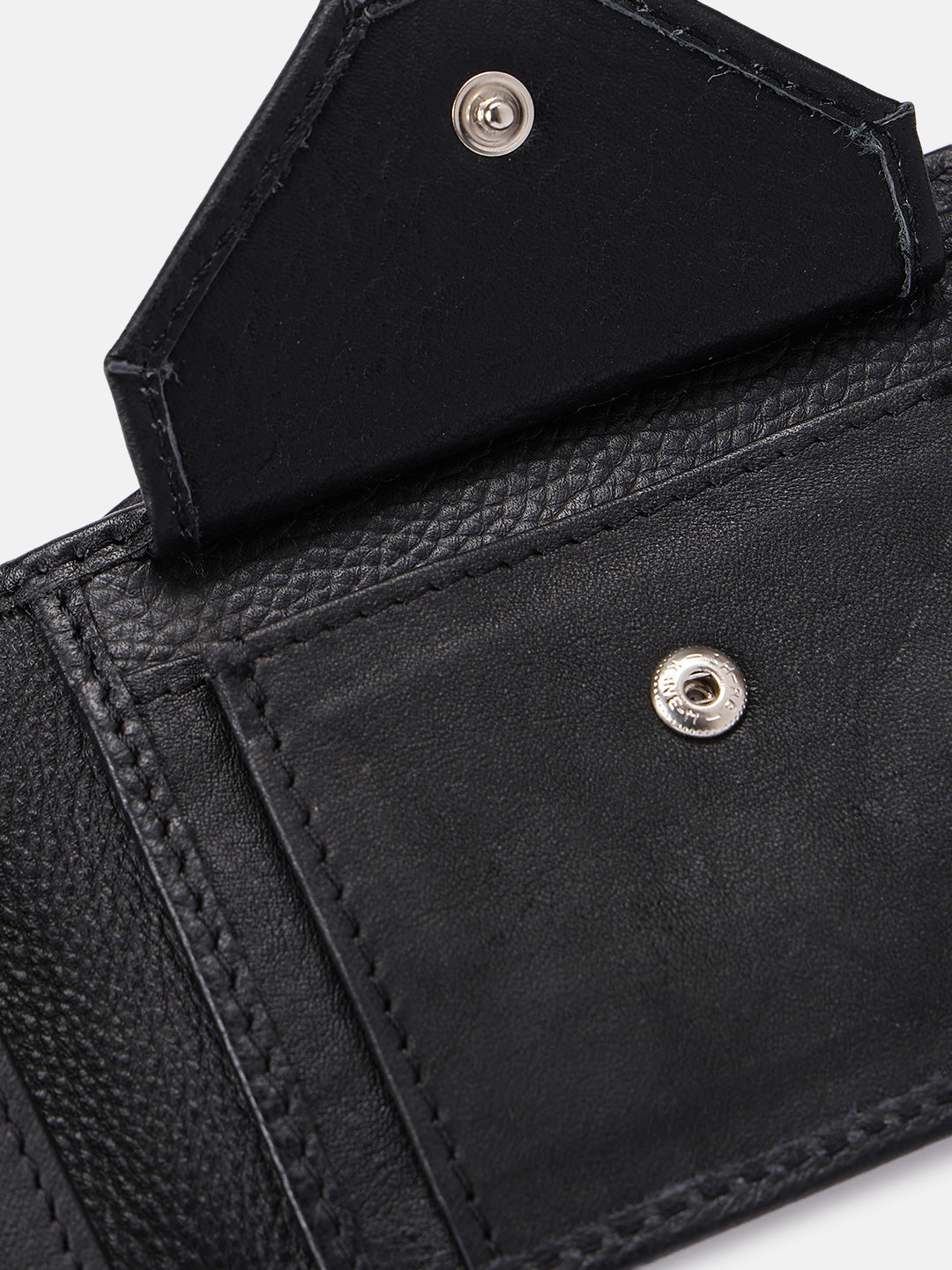 Premium Genuine Leather Bi-Fold Wallet | Sleek Coin Pocket & Card Organizer | Export Quality