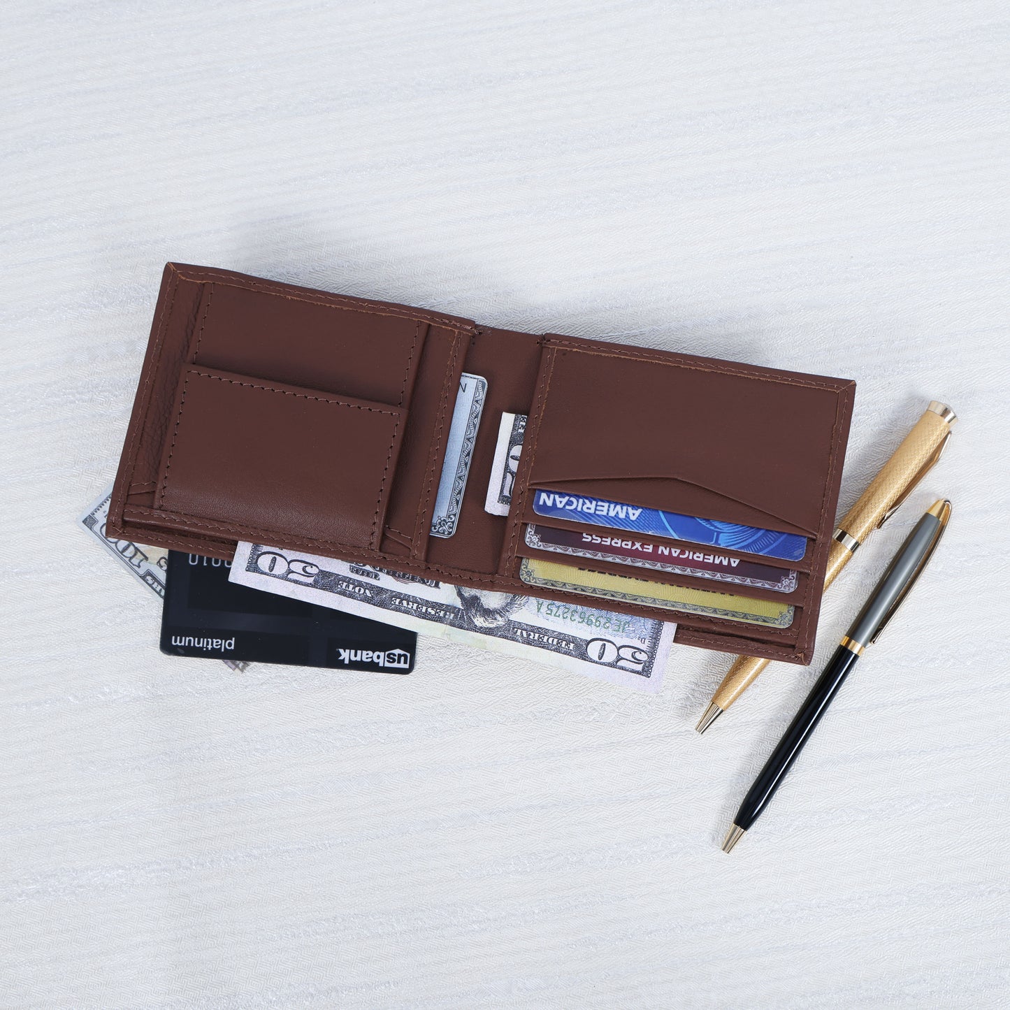 Men’s Tan Bi-Fold Leather Wallet – Slim & Lightweight ART:- LA-1430