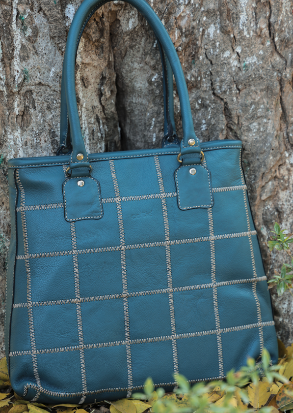 "Chic Blue Tote: Elevate Your Style with Trendy Leather Accents."  Art: BG-1518-Z