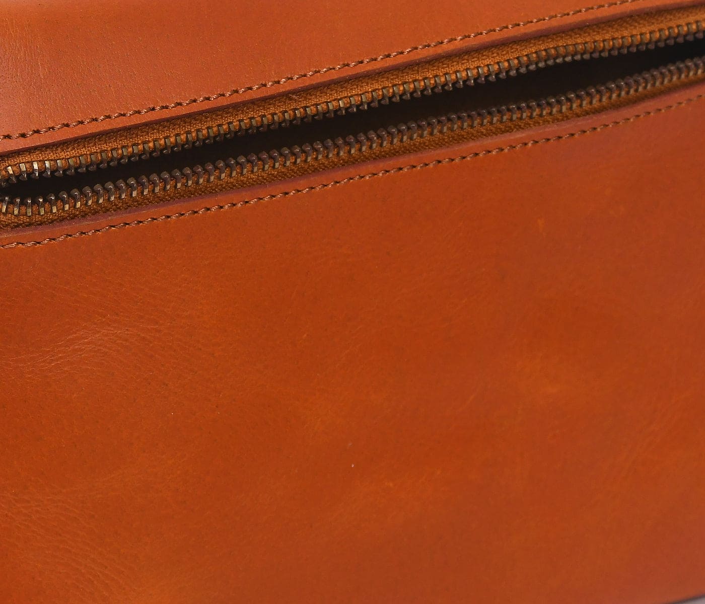 Timeless Elegance: Tan Leather Clutch Bag - Elevate Your Style. - CELTICINDIA