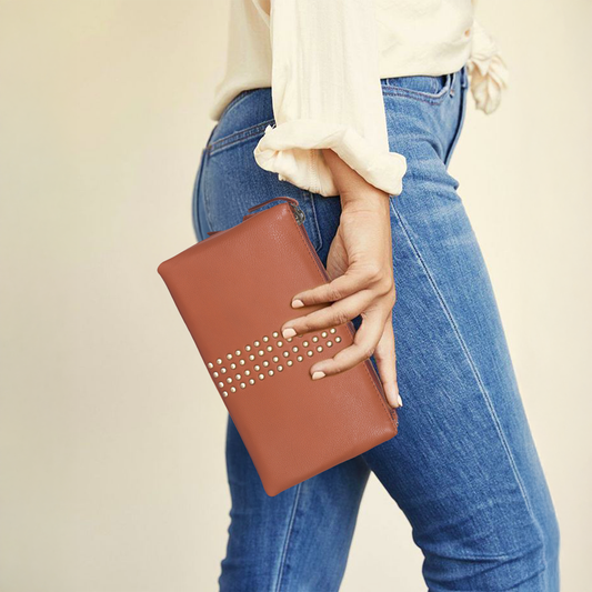Effortless Elegance: Tan Soft Leather Sling Bag for Stylish Convenience. Art: BG-1584