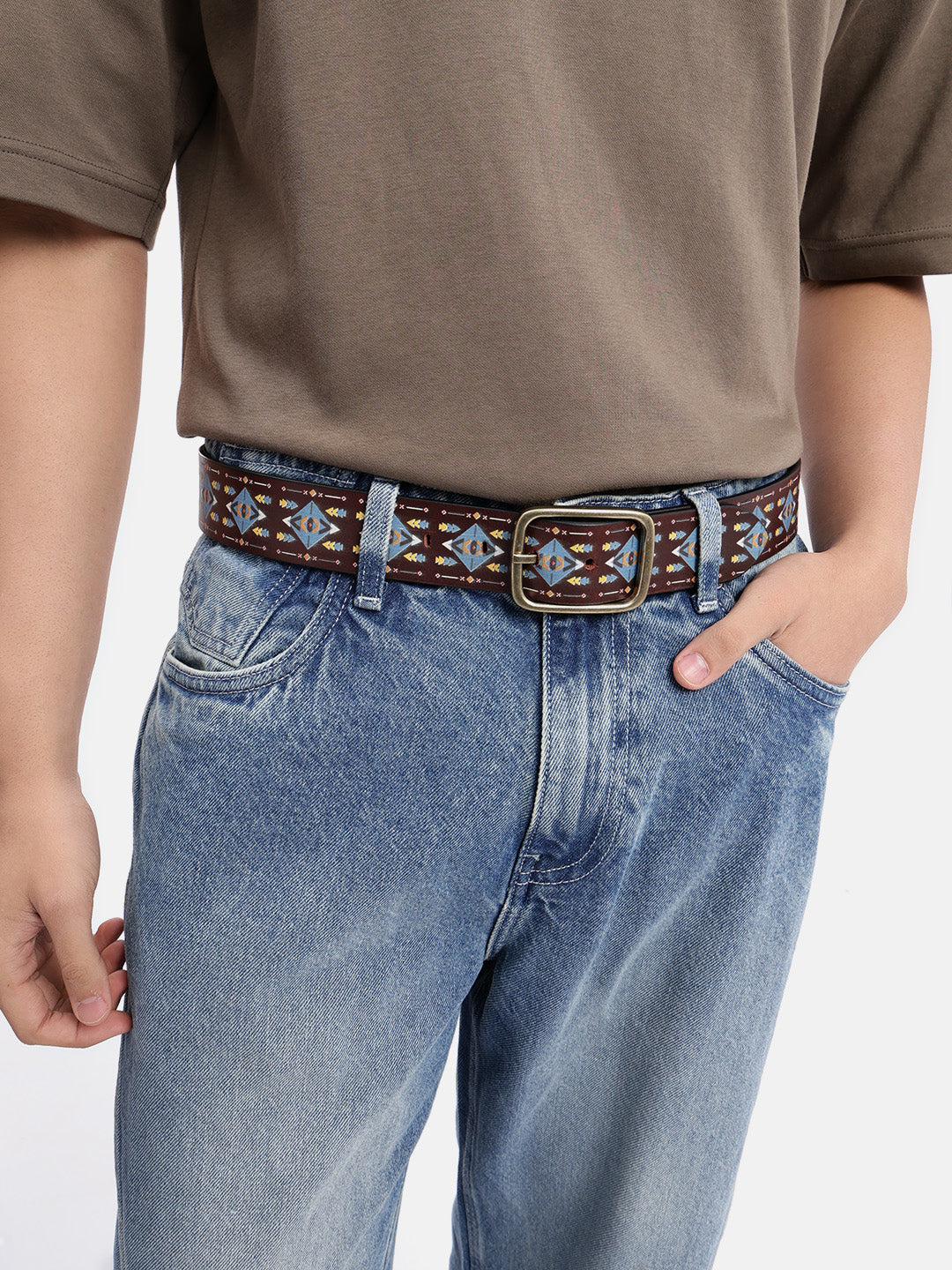 Unisex Handcrafted Tribal Pattern Leather Buckle Waistband Ethnic Style Durable Accessory.