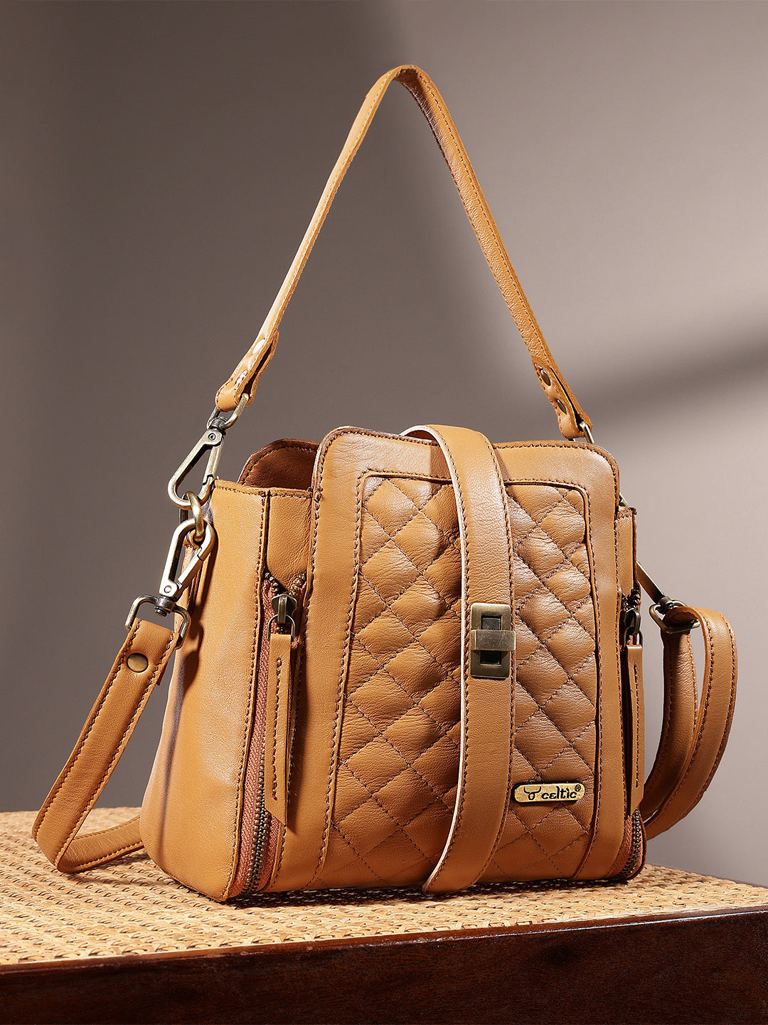 Premium Quilted Leather Shoulder Bag – Stylish Everyday Crossbody Handbag